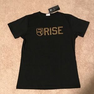 RISE workout t-shirt